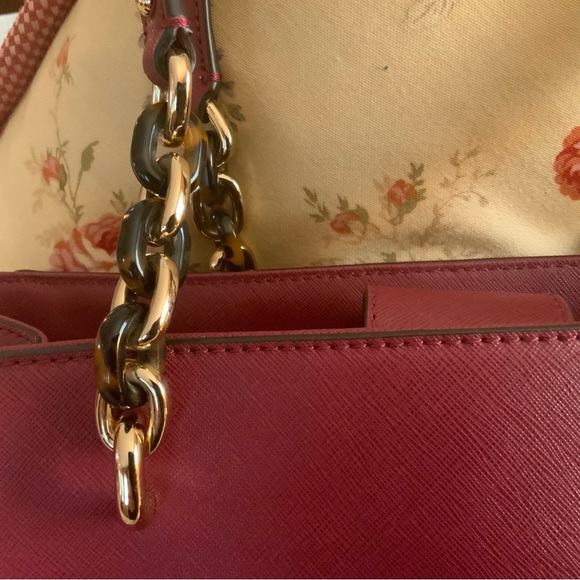 MIcheal Kors Sofia Large Saffiano Leather Tote - Picture 5 of 9